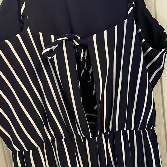 Moa Moa Junior size medium navy and white striped one piece jumpsuit - Picture 4 of 10